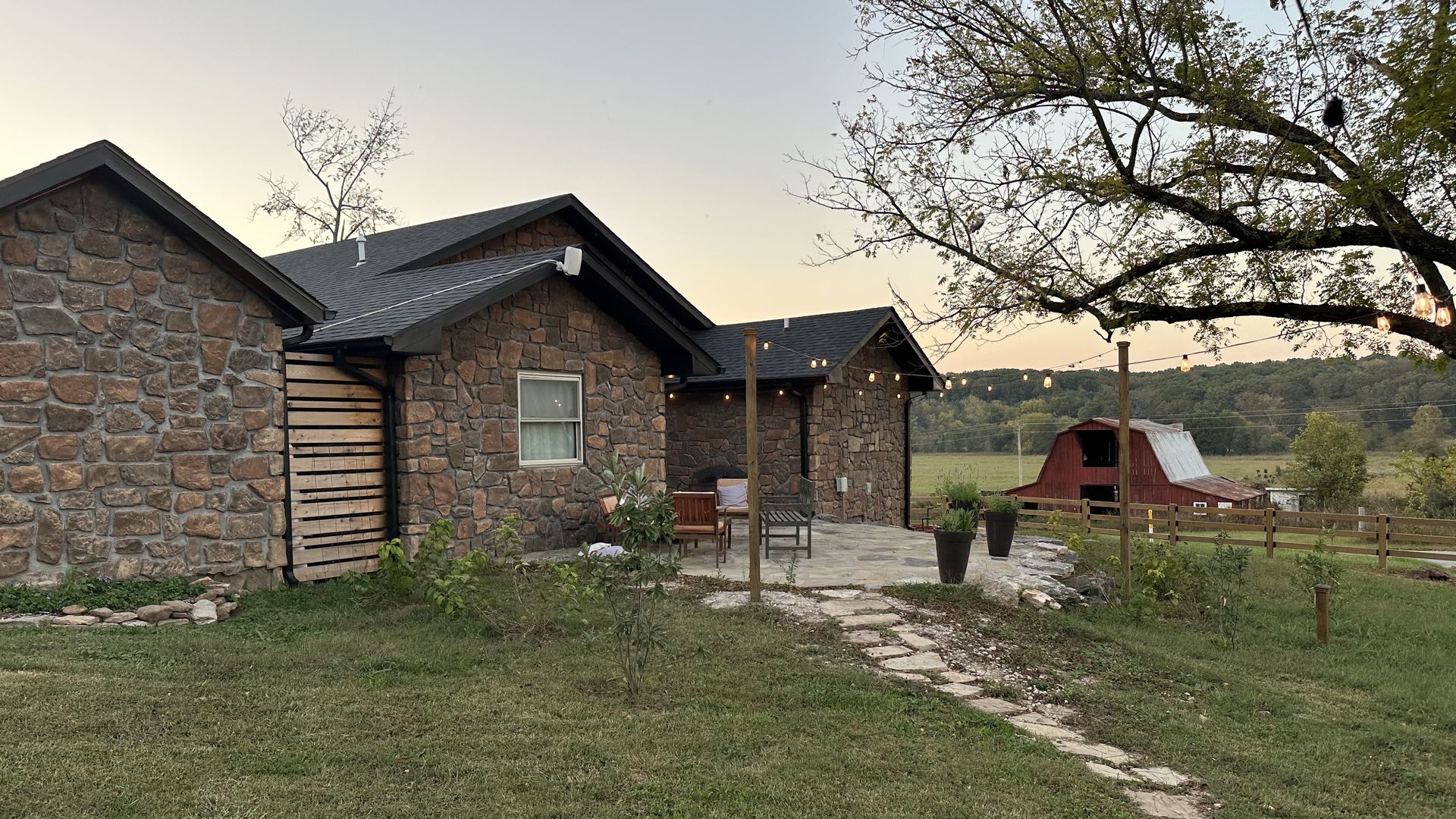 photo of exterior of RYN