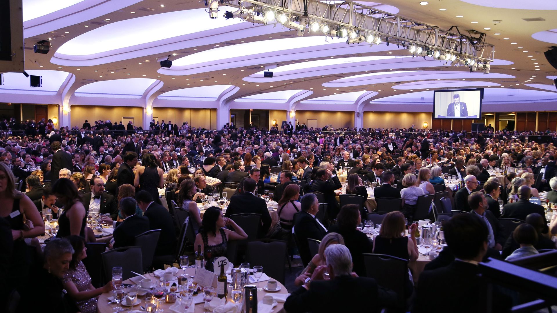 Guests attend the 2019 WHCA Dinner.