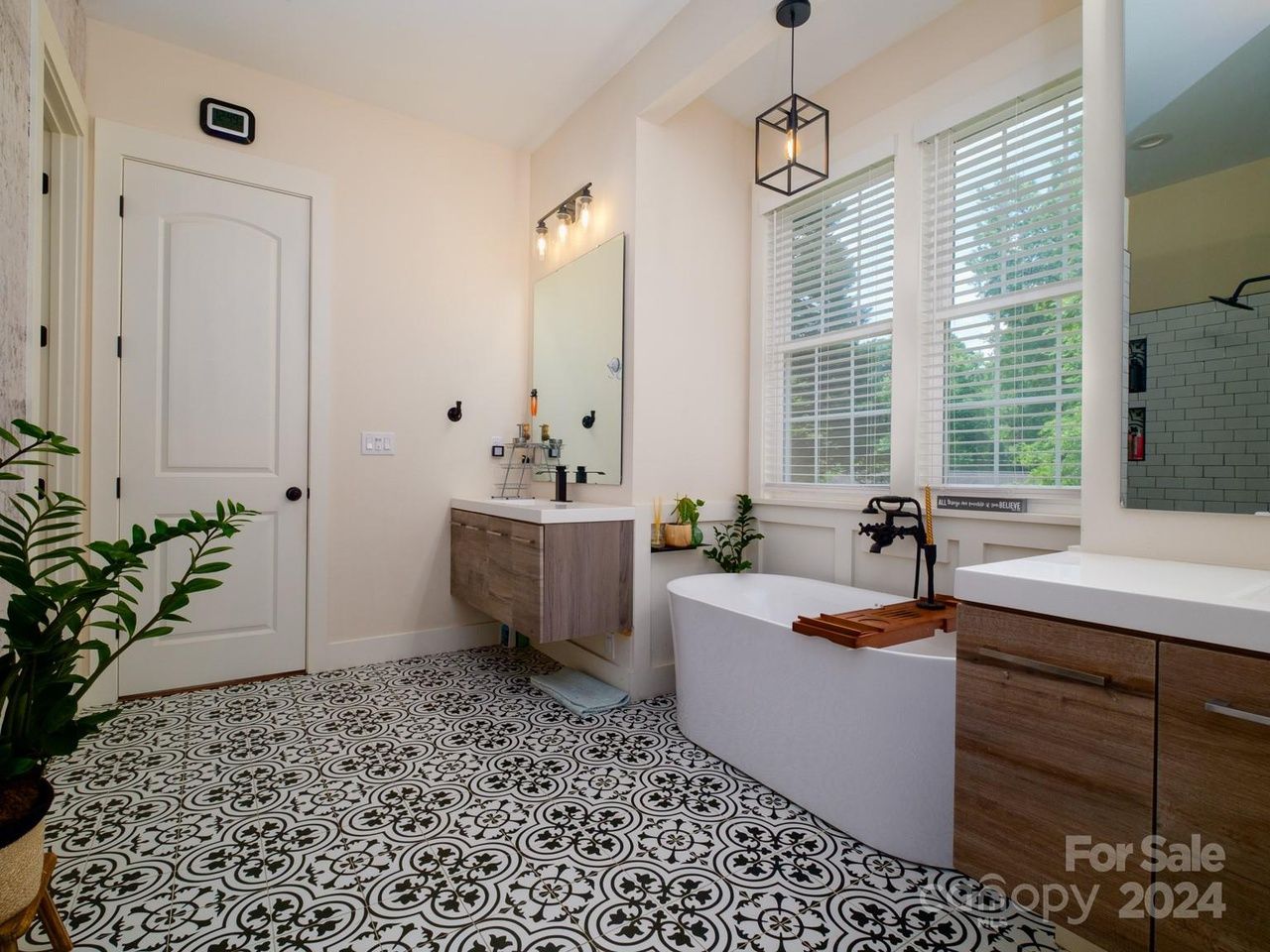 1410 Briar Creek Rd,