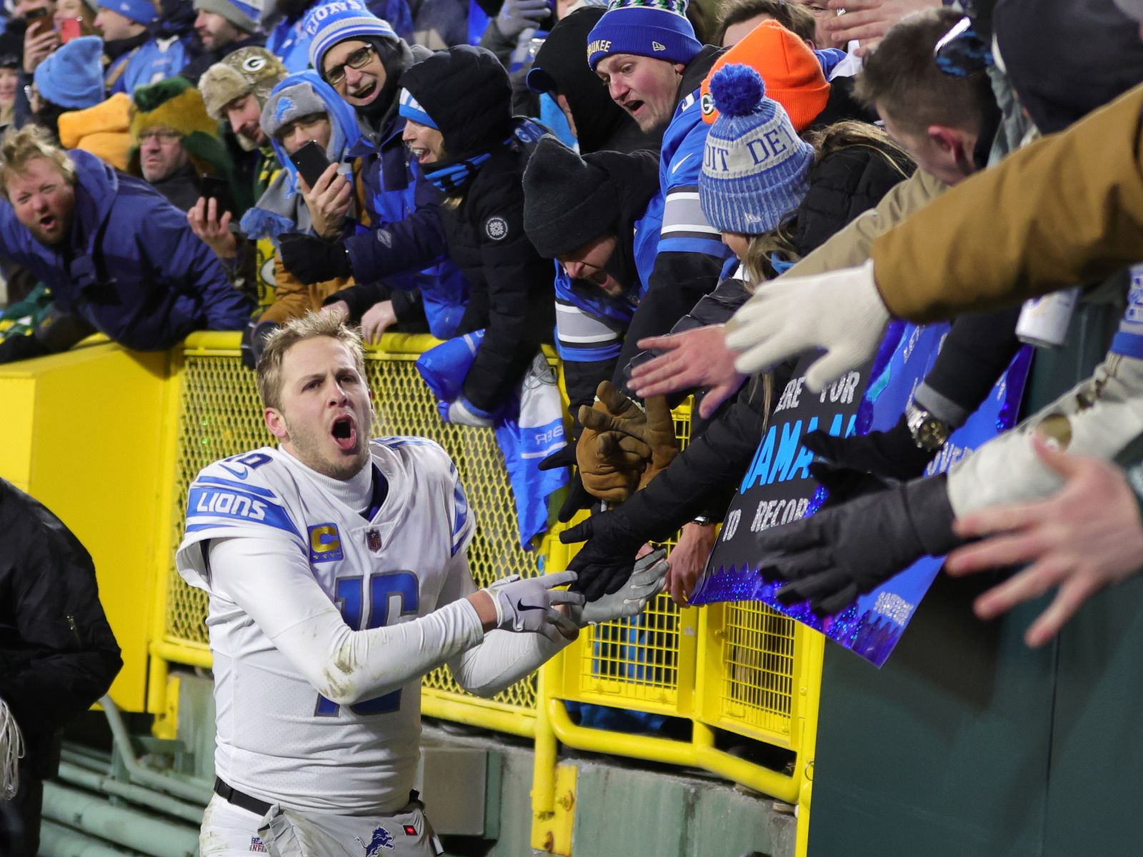 Pro Picks: Lions Get Another Win in Lambeau After Ending Aaron Rodgers'  Career With the Packers