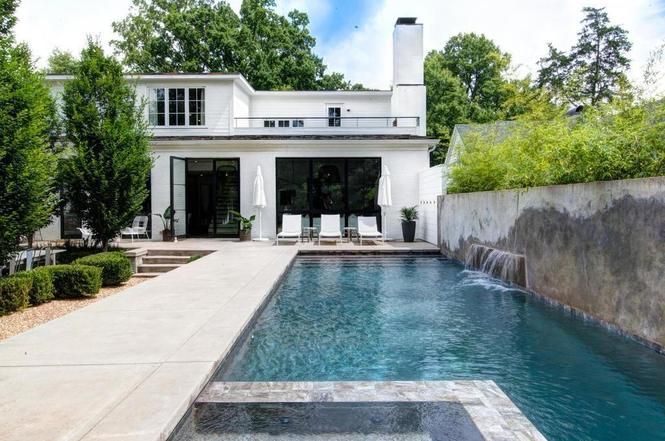 216 Cottage Pl pool waterfall