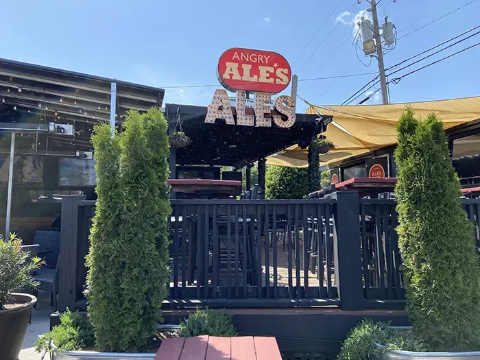 Angry Ale's. Photo: Ashley Mahoney/Axios