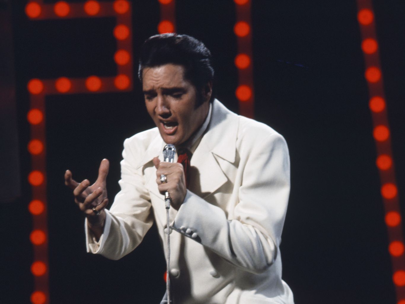 Film examines Elvis 1968 comeback special after divisive election