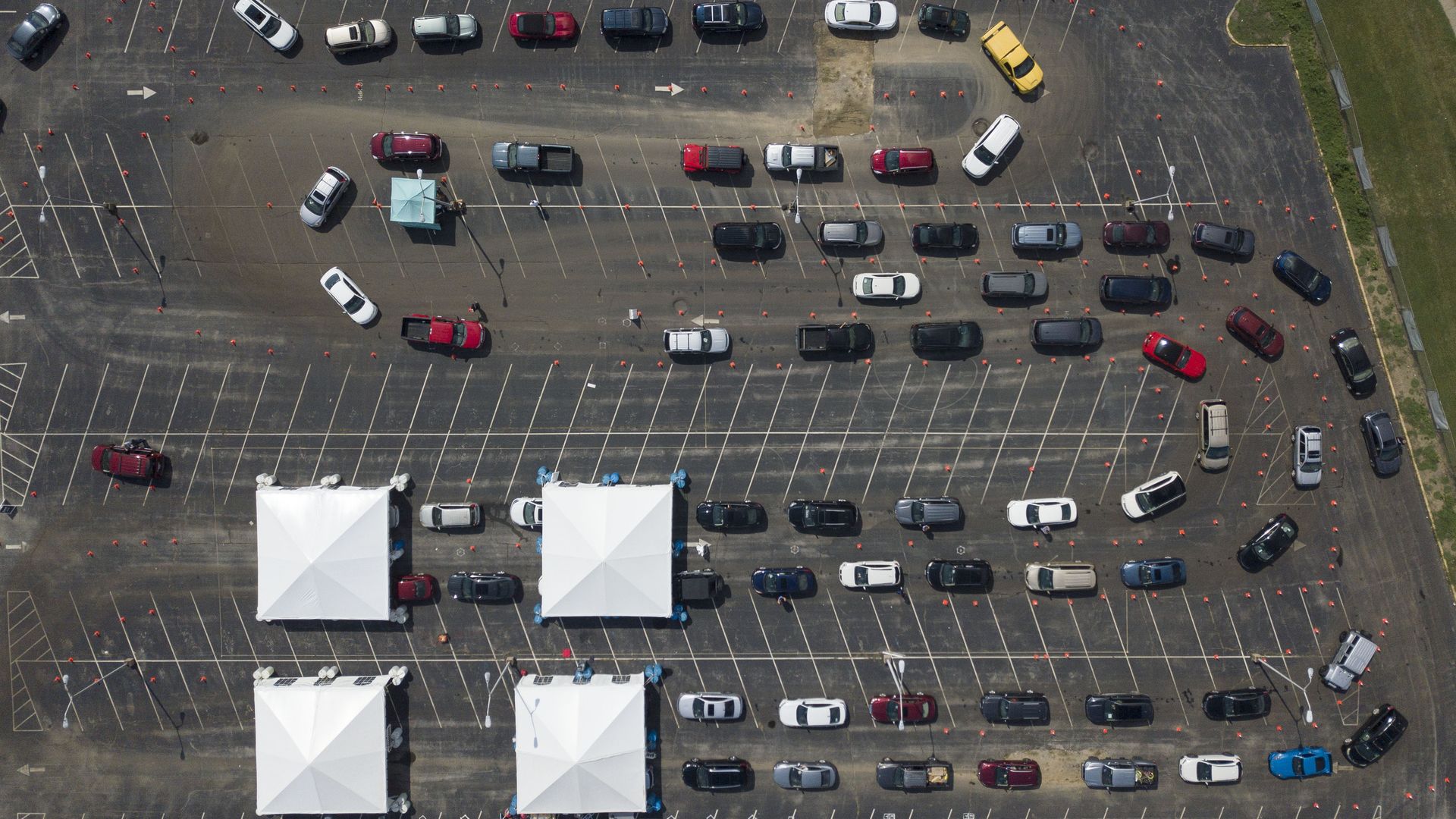 An aerial view of a coronavirus testing site in Covington, Kentucky, on Sept. 8.