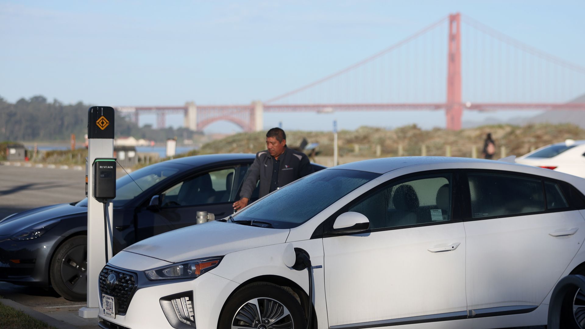 San Francisco Bay Area hits electrified vehicle milestone Axios San