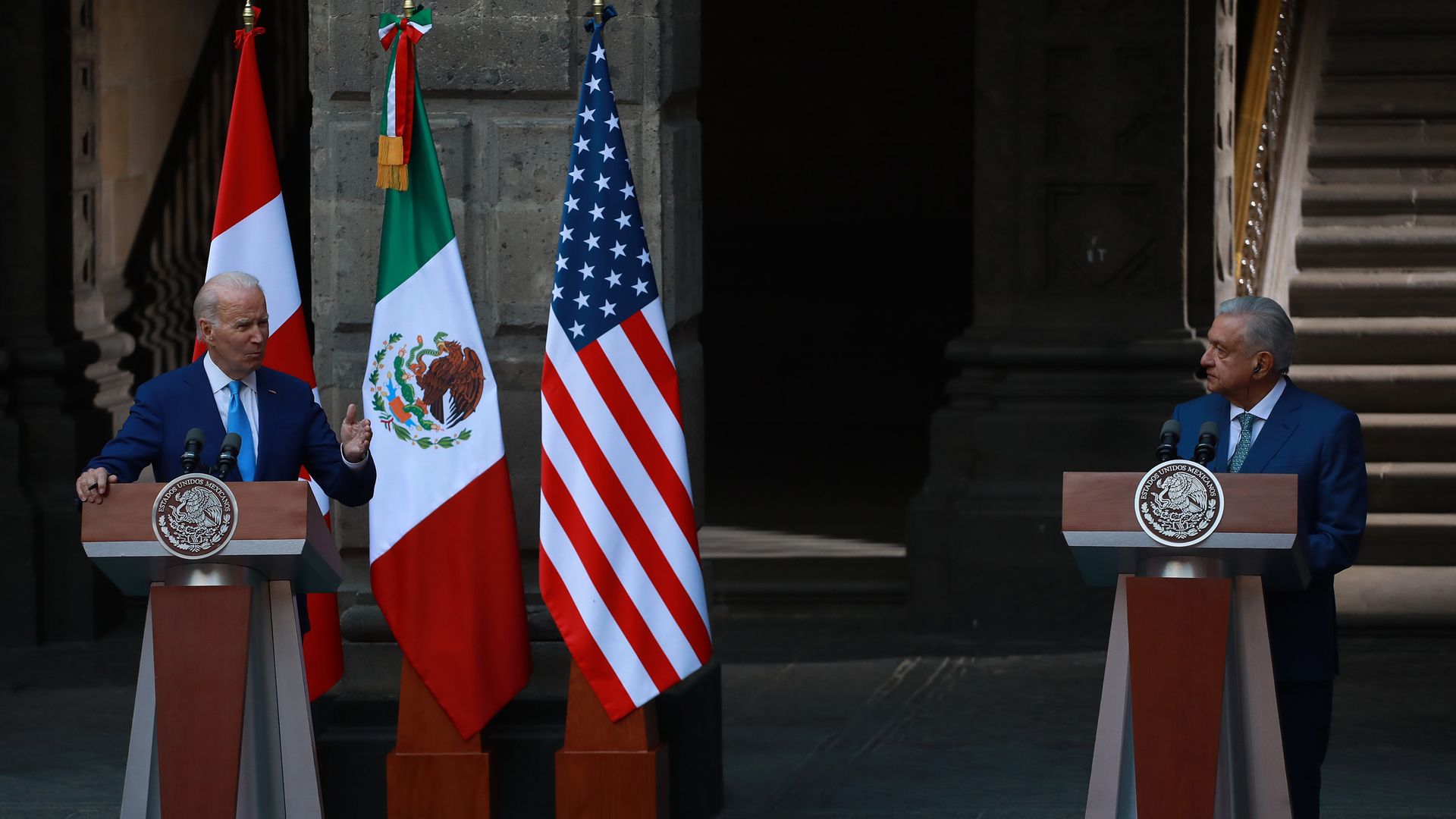 U.S. President Joe Biden (L) and Mexican President Andres Manuel Lopez Obrador (R) attend a press conference