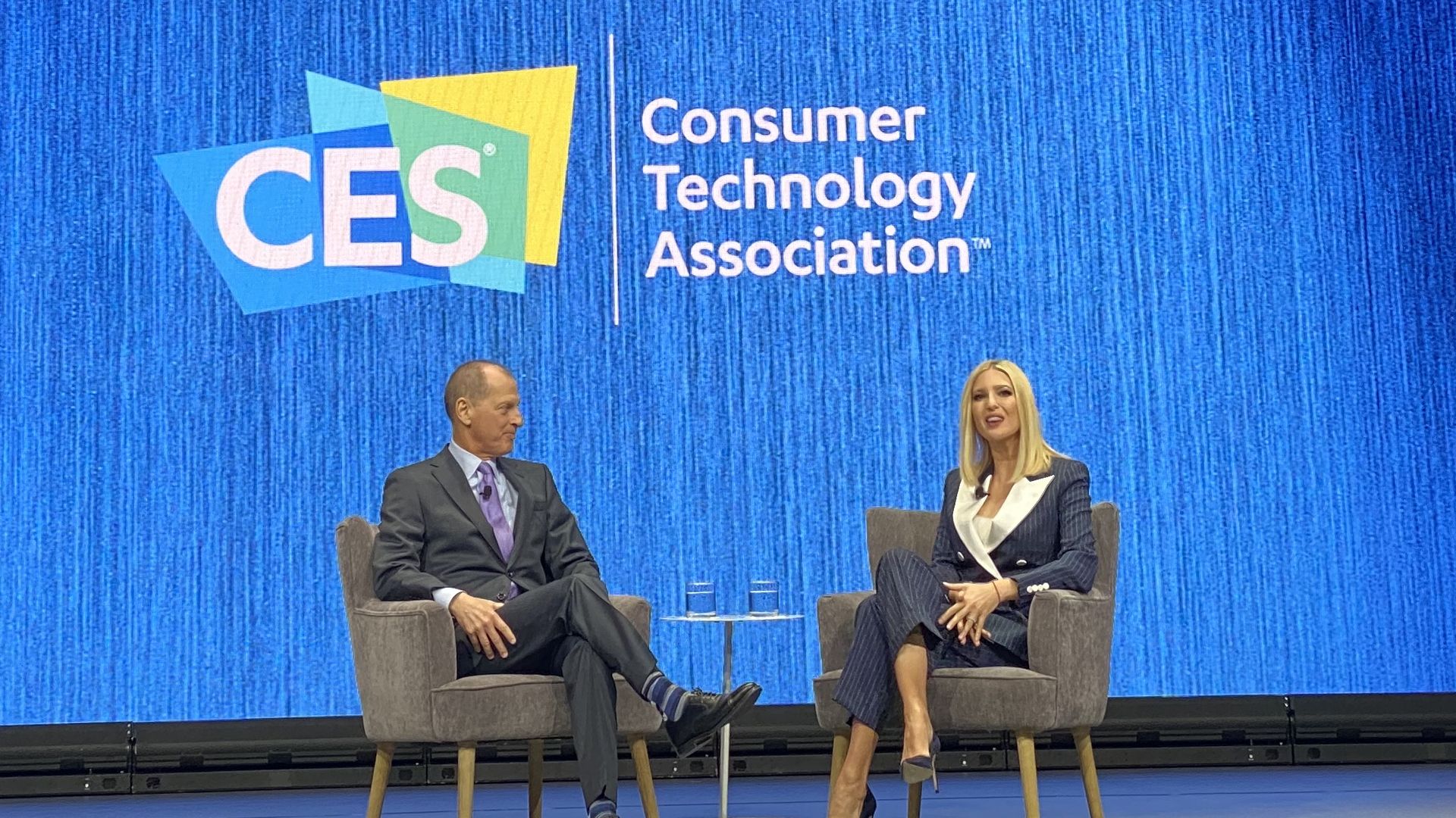 CTA chief Gary Shapiro, left, with presidential advisor Ivanka Trump, right