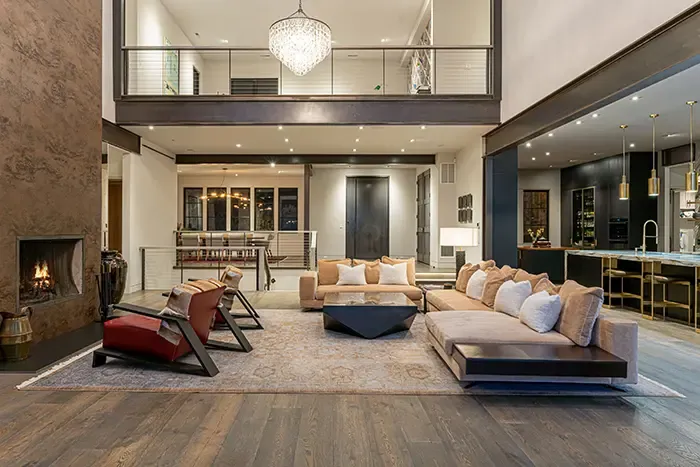 luxury mountain house in fairview living room