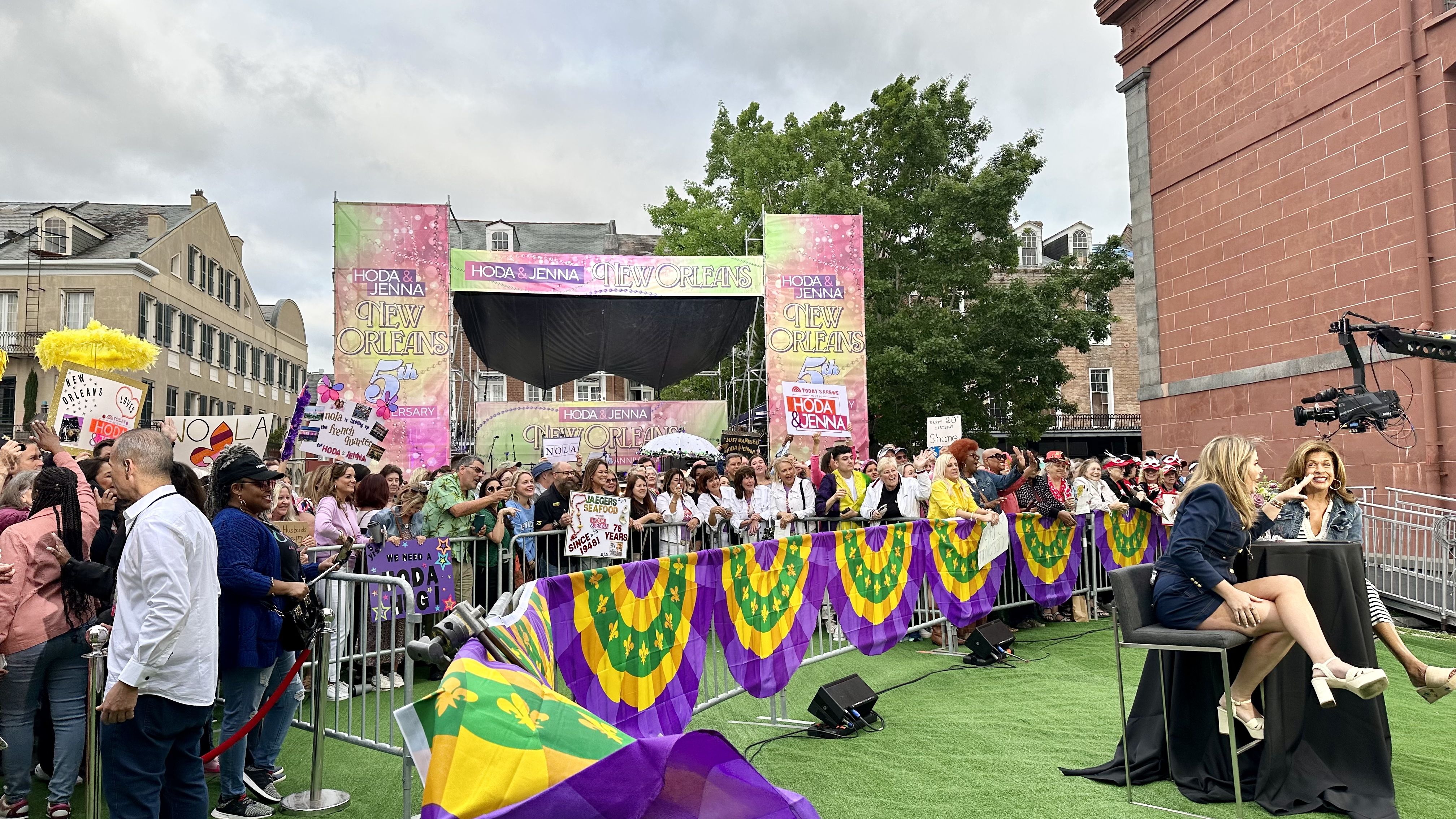 Photo shows Jenna Bush and Hoda Kotb filming in New Orleans.