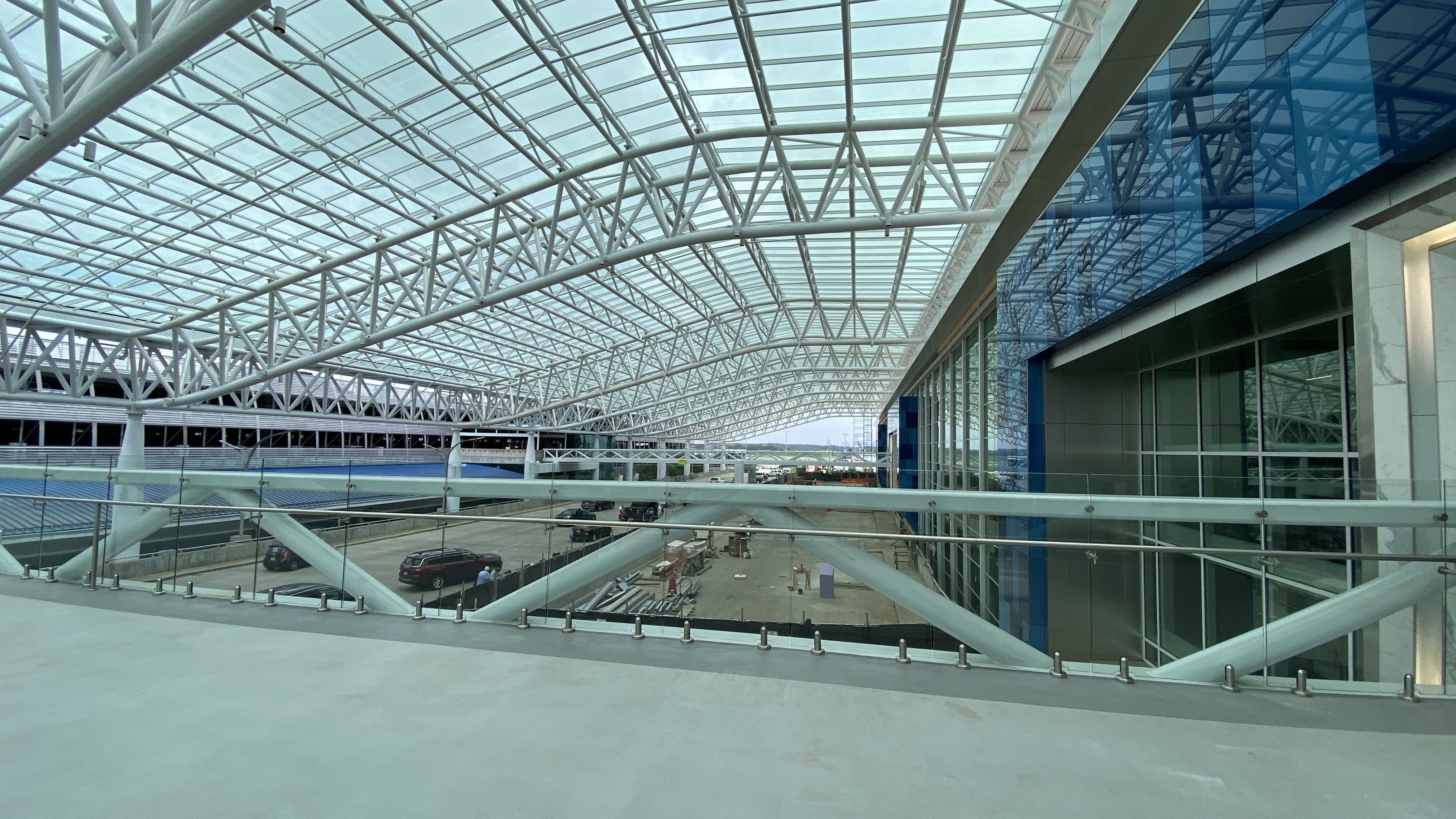 The western skybridge at CLT.