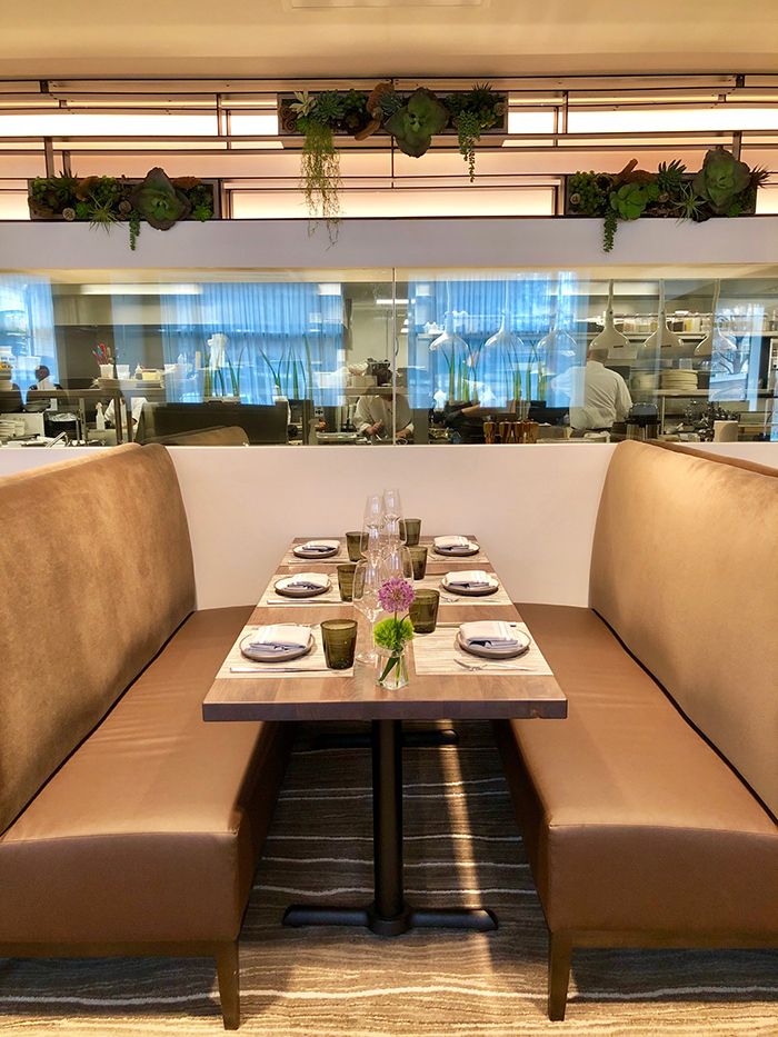 booth-by-kitchen-at-peppervine-southpark-restaurant