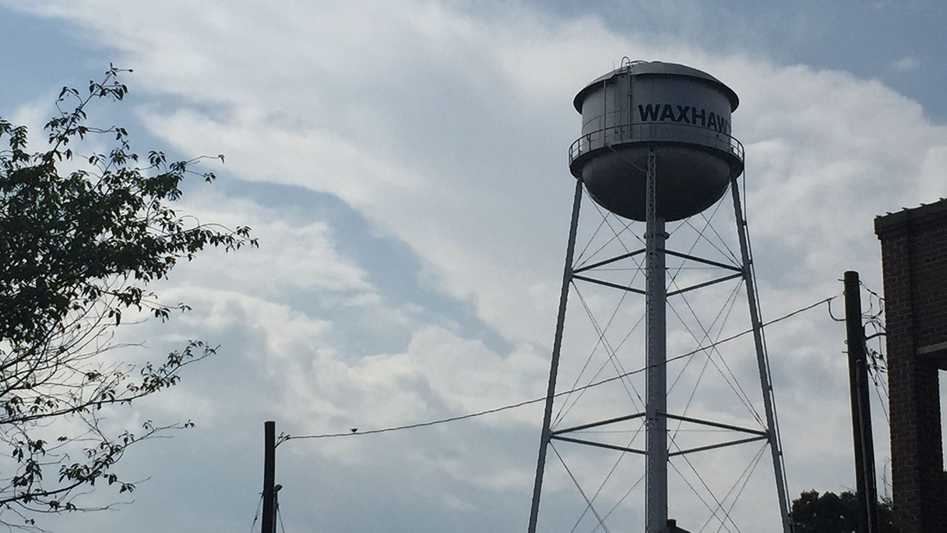Waxhaw-water-tower