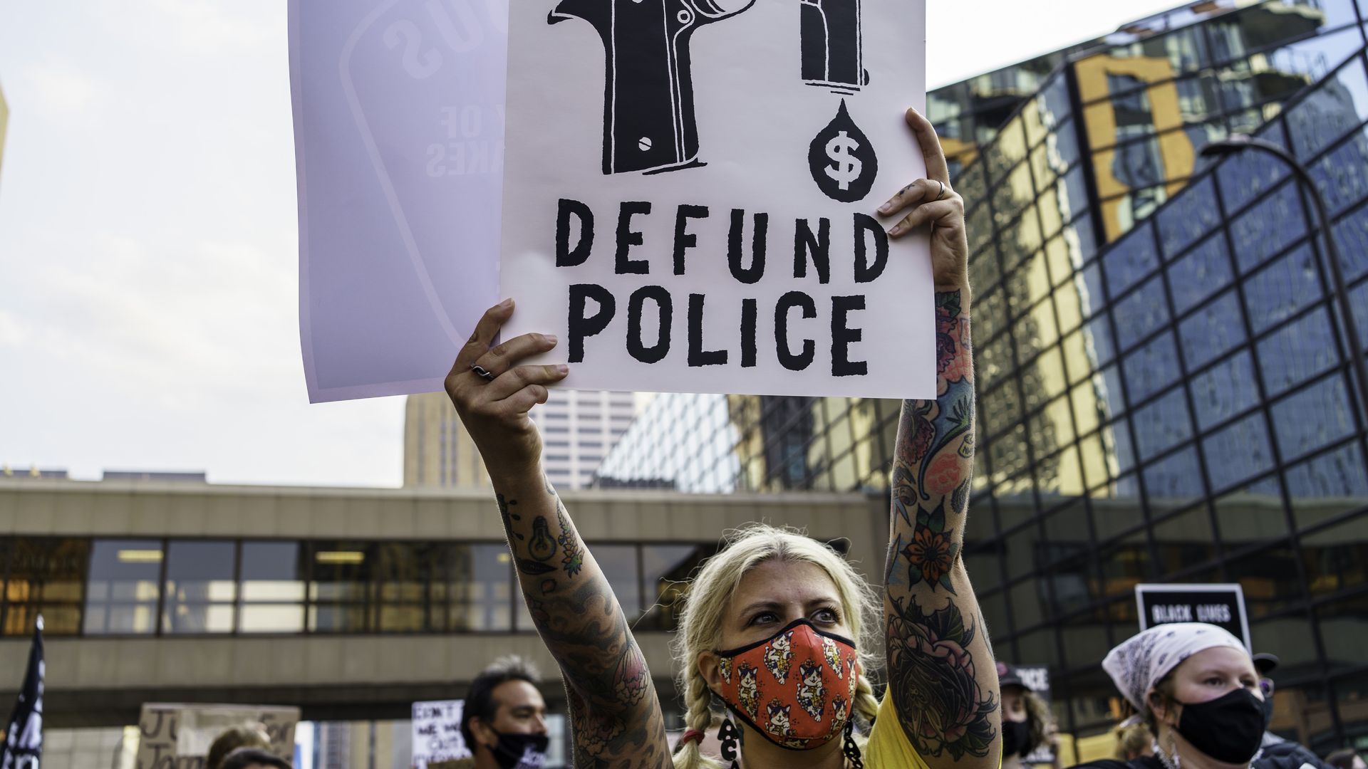 defund police sign