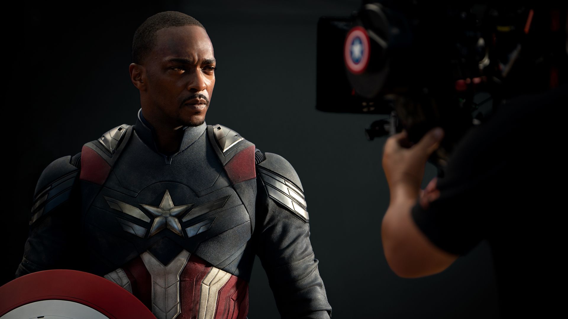Photo shows Anthony Mackie as Captain America