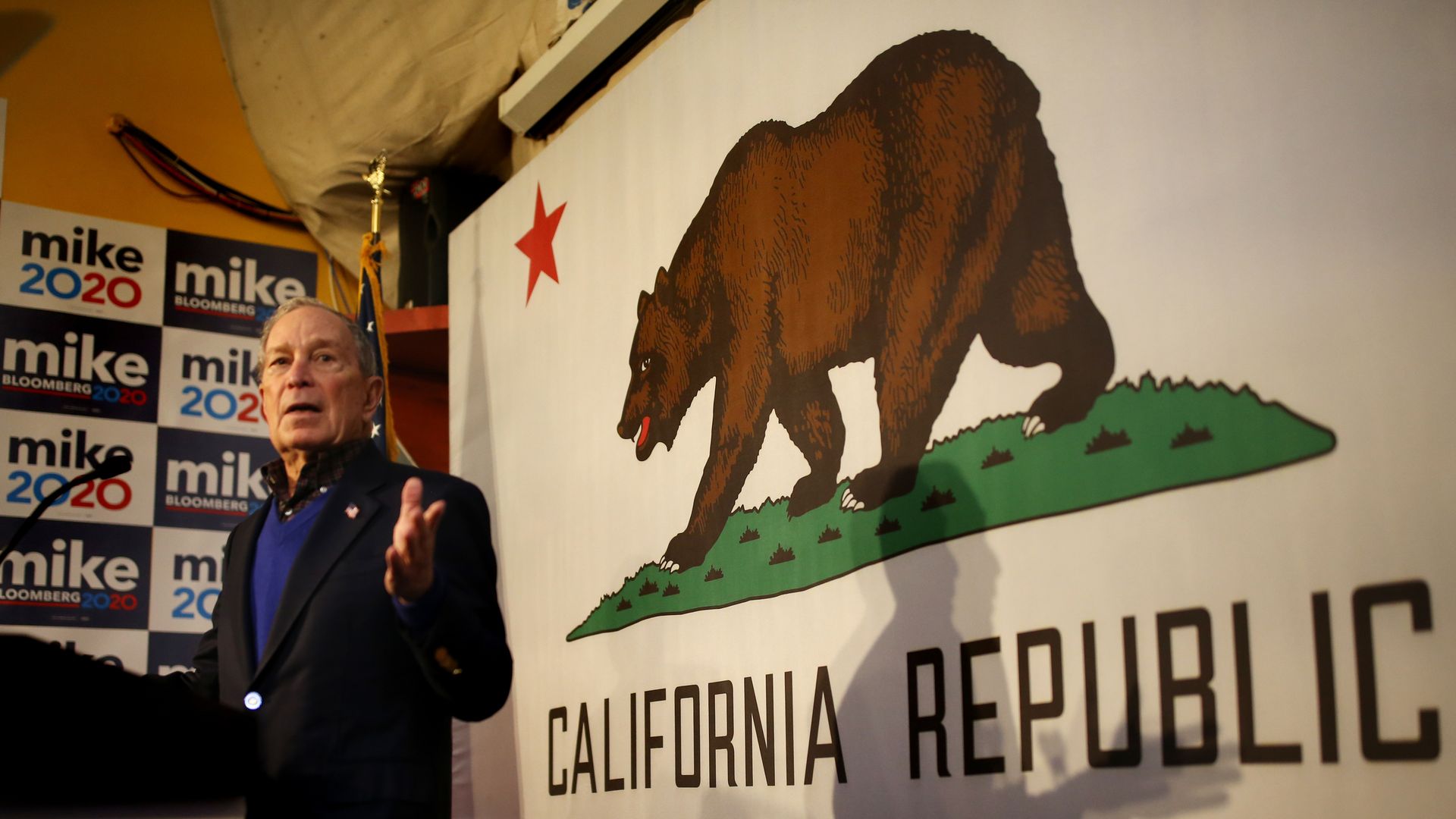 Mike Bloomberg addresses to local leaders in Oakland, California