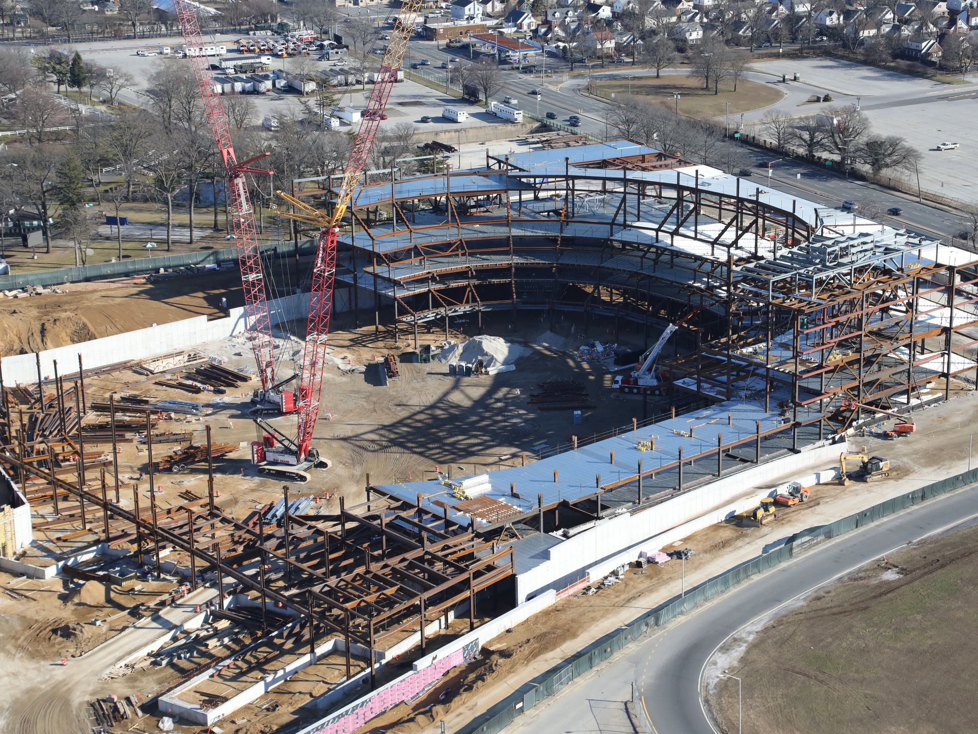 Raiders' Las Vegas stadium construction continues despite workers getting  coronavirus 