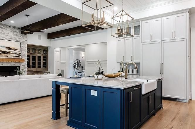 1144 Coddington Pl fridge