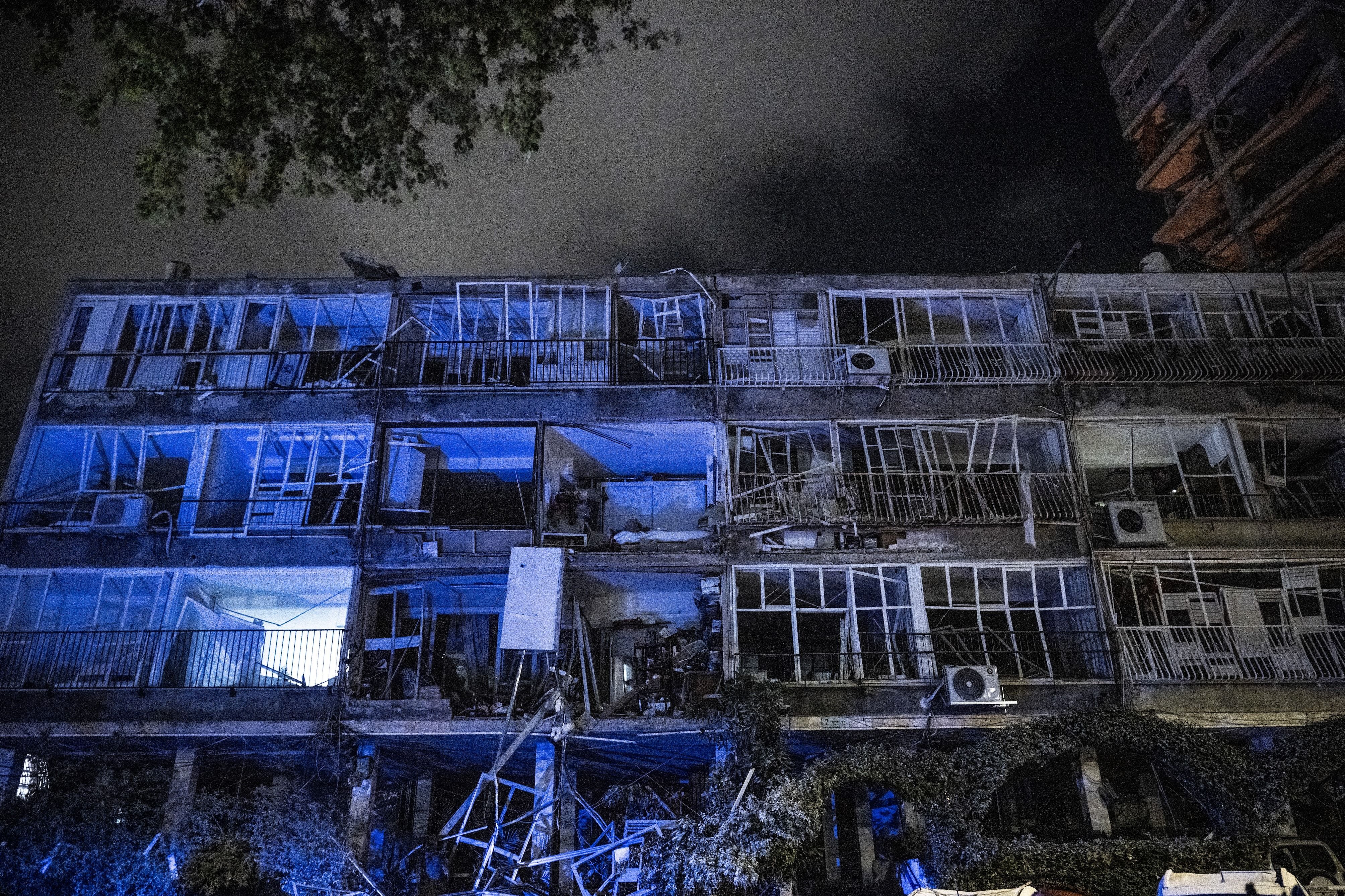 Buildings damaged by strikes