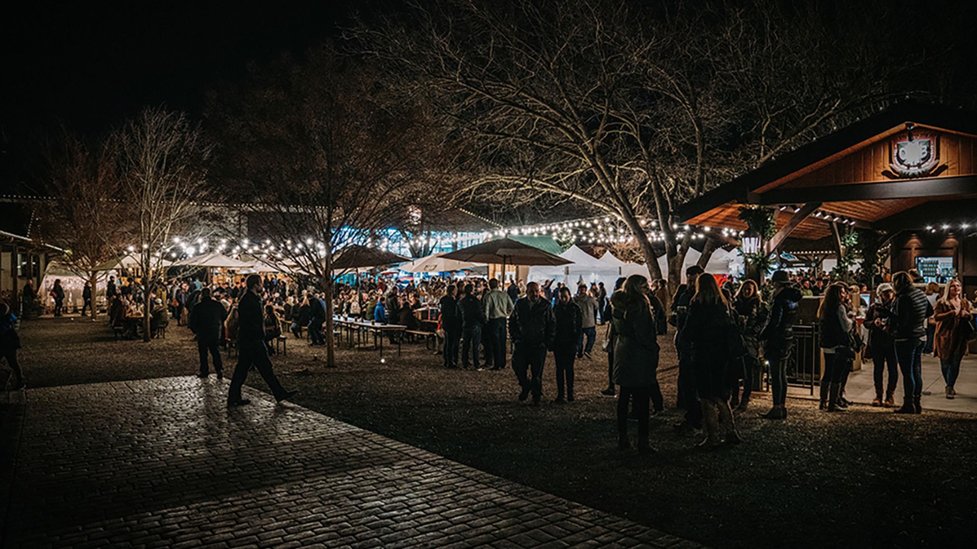 Christmas Market at OMB brewery in Charlotte North Carolina