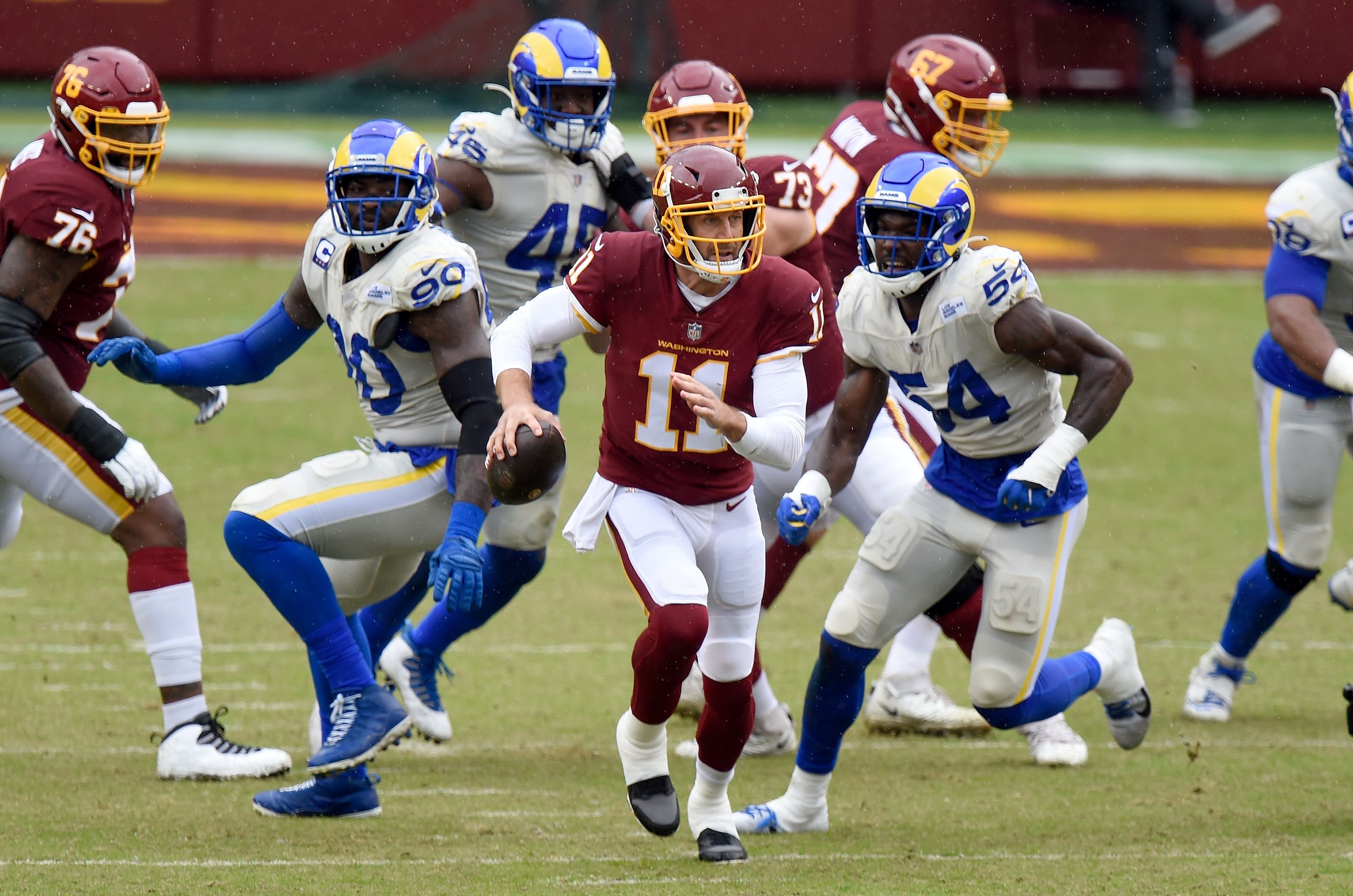 Alex Smith running