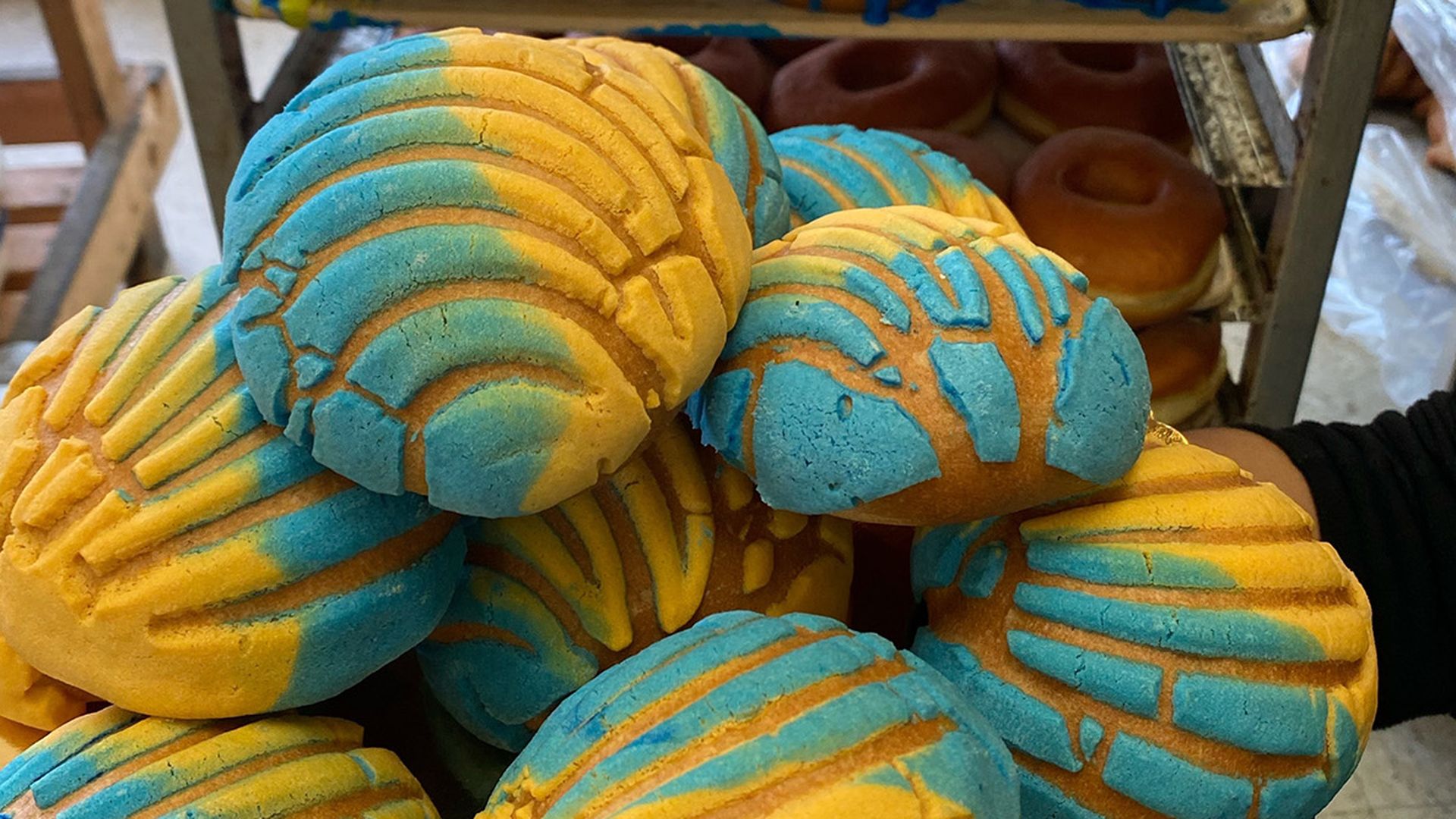 Manolo's bakery pastries