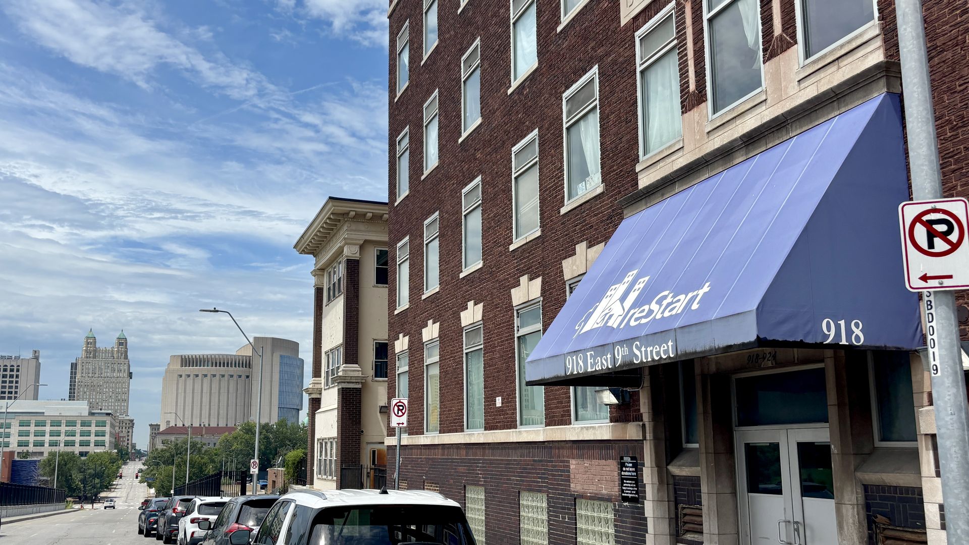 KC Restaurant Week funds feed people without homes - Axios Kansas City
