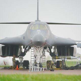 U.S. deploys B-1 bomber as attacks on Iran intensify