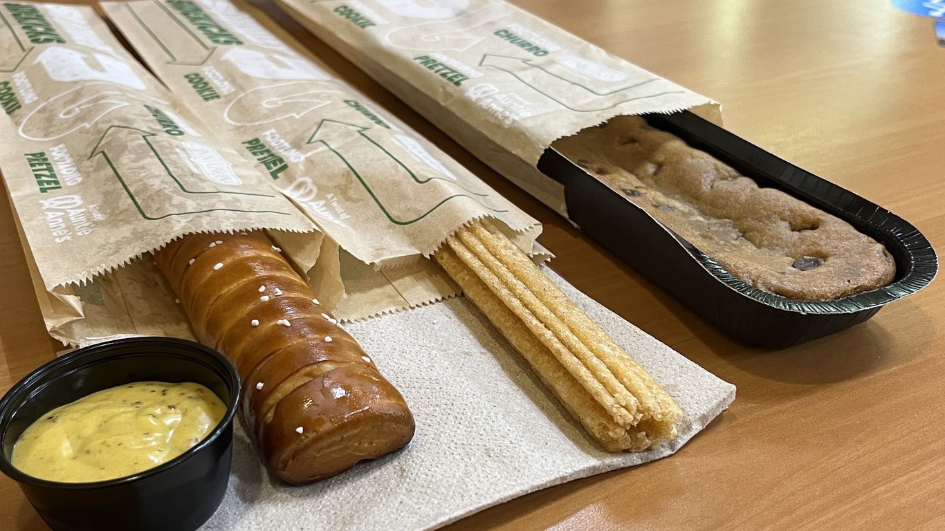Subway Launches New Footlong Cookies Pretzels Churros In Chicago 