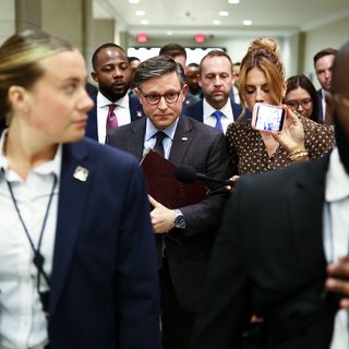 Republicans brace for three-way leader fight if they lose