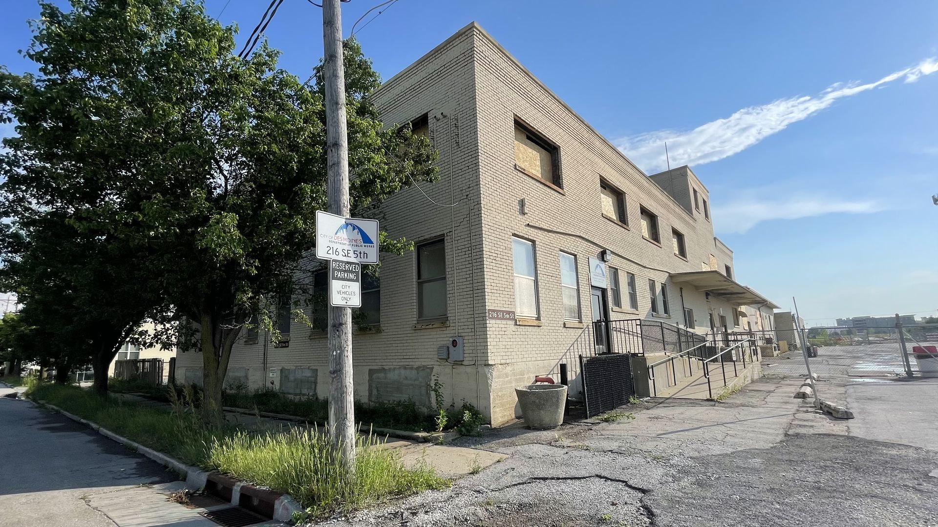 A photo of the former Des Moines Public Works building.