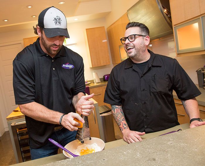 jared-allen-cooking