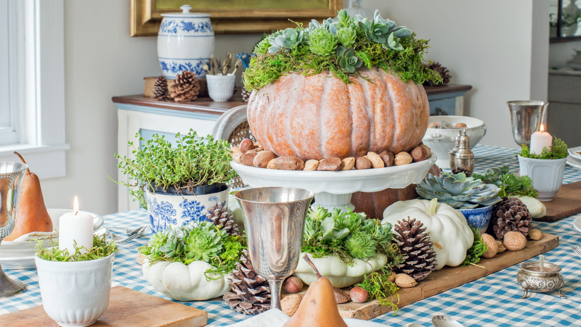 thanksgiving decor on a table