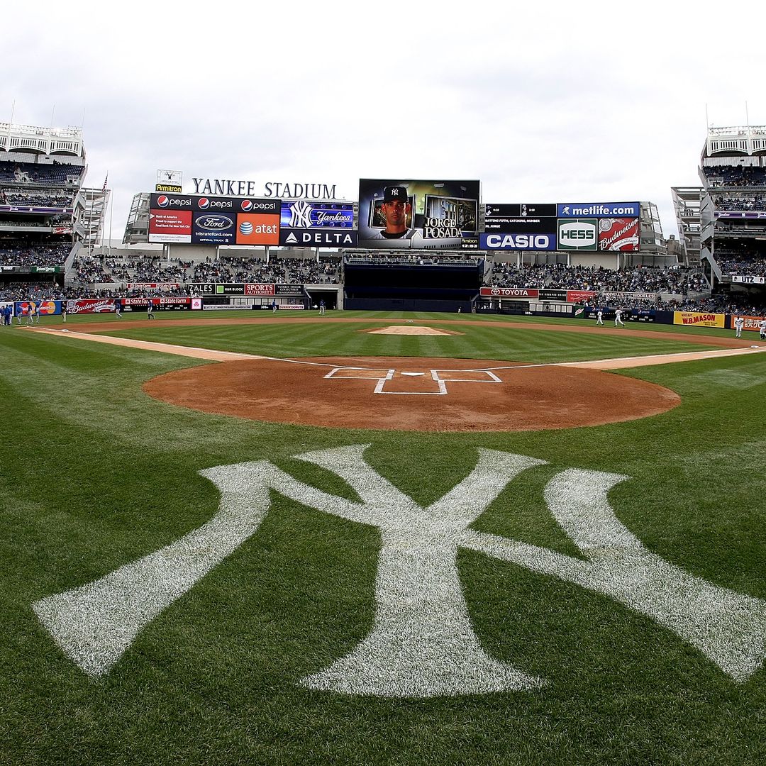 yankee watch (MODELLS)