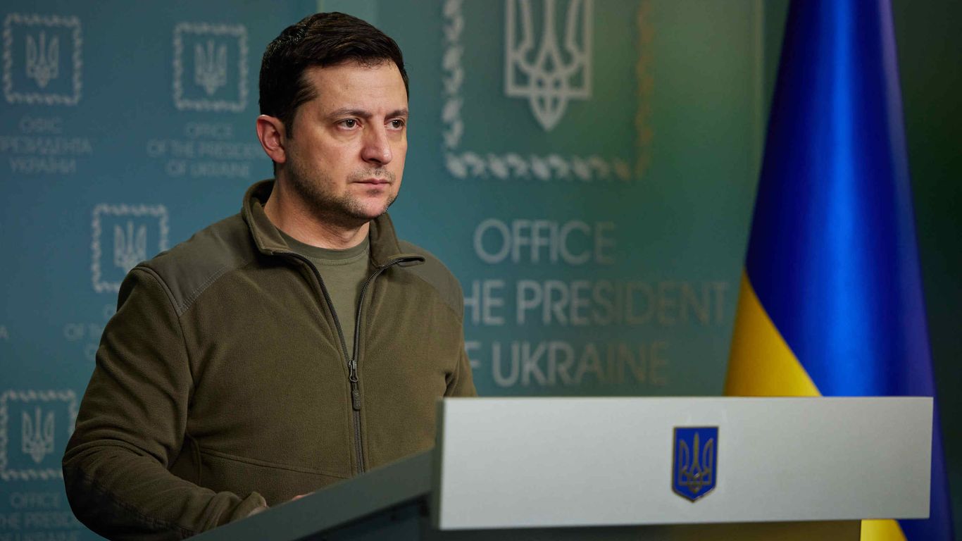 Axioms — Zelensky rejects U.S. offer to evacuate: "I need ammunition, not a ride"

“Ukrainian Presid...