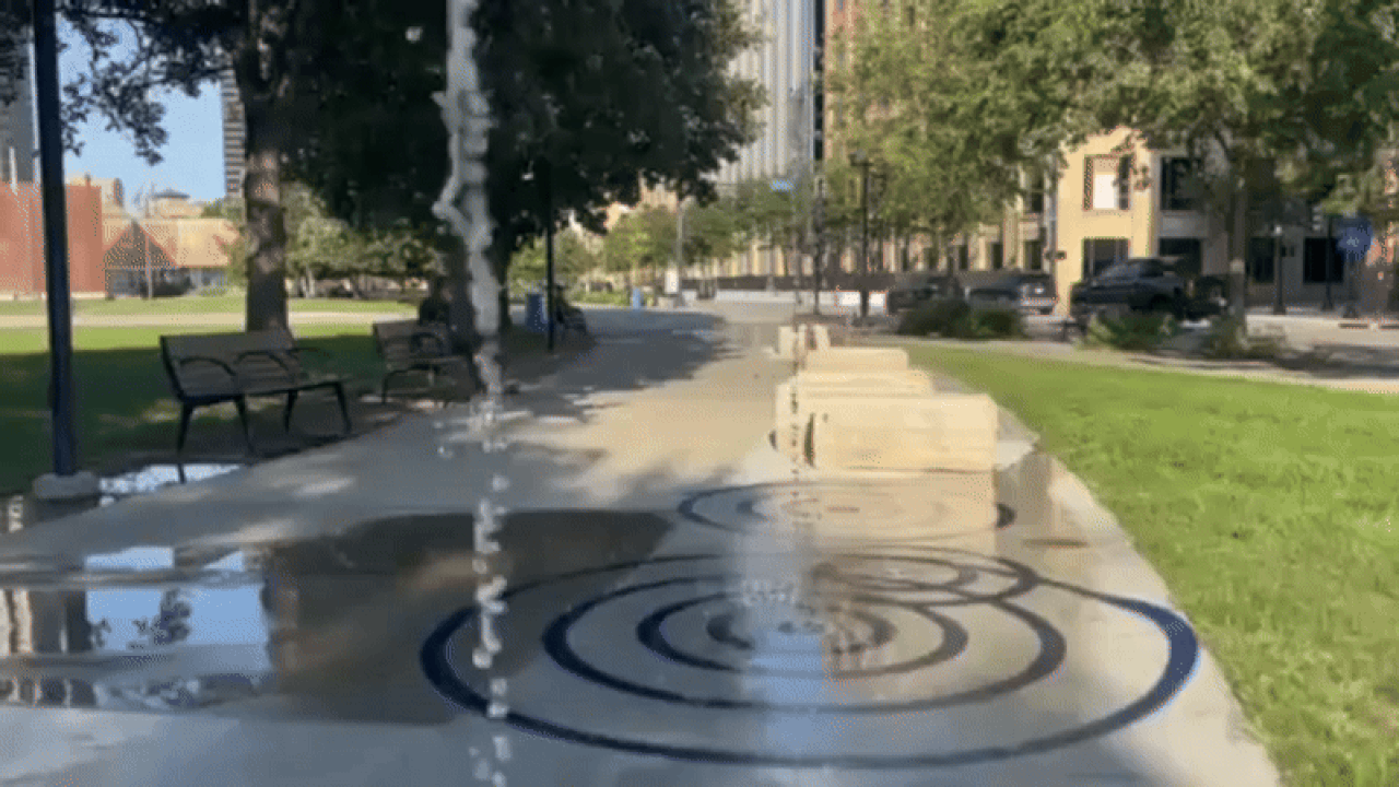 A video of the water feature at Western Gateway Park.