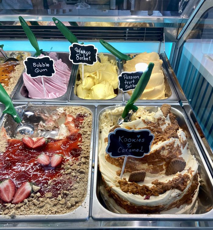Tutti Gelato case.