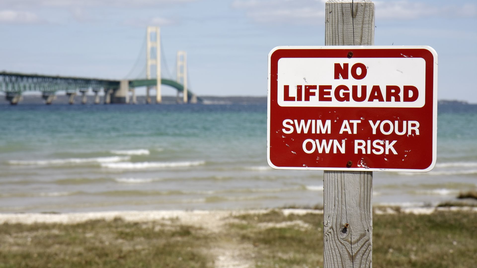 no lifeguard sign at lake huron