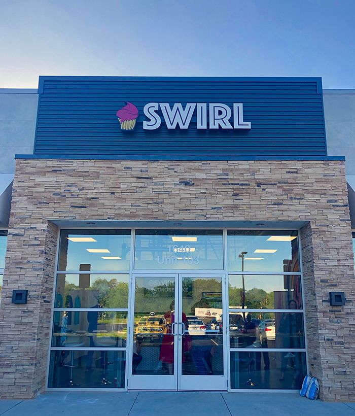 location swirl bakery cupcake