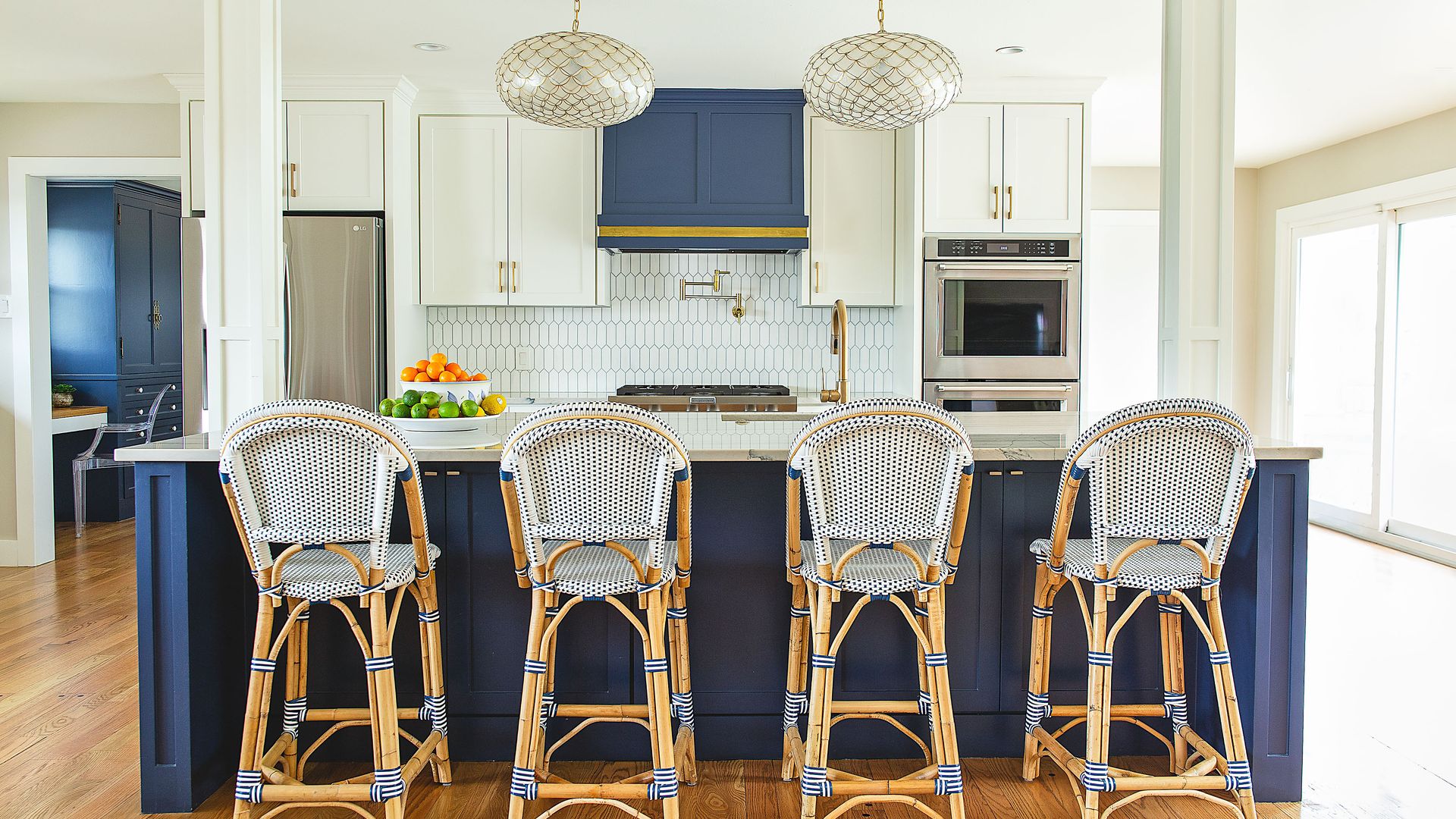 dallas home tour in highland lake kitchen