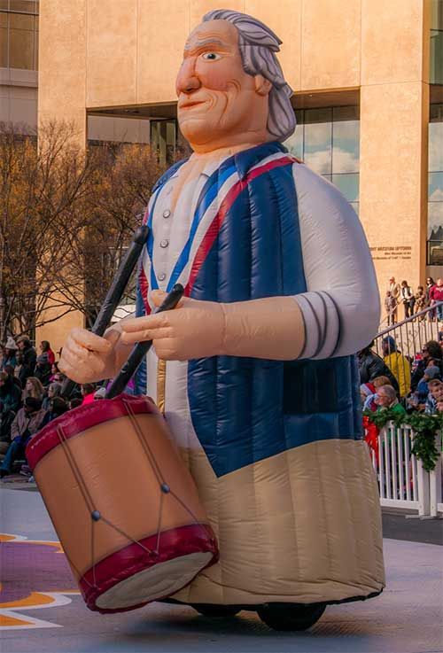 segwalloon-charlotte-thanksgiving-day-parade