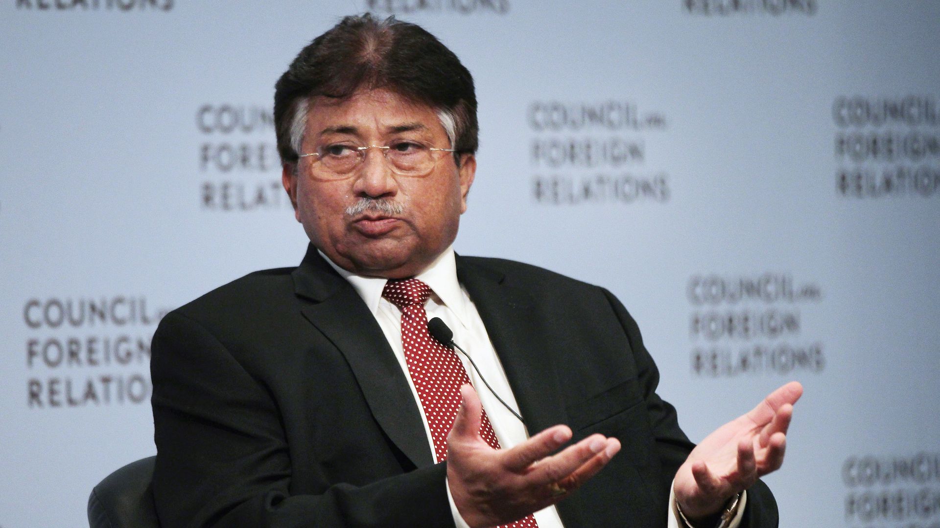  Former Pakistani president General Pervez Musharraf speaks at the Council on Foreign Relations on November 2, 2011 in New York City.