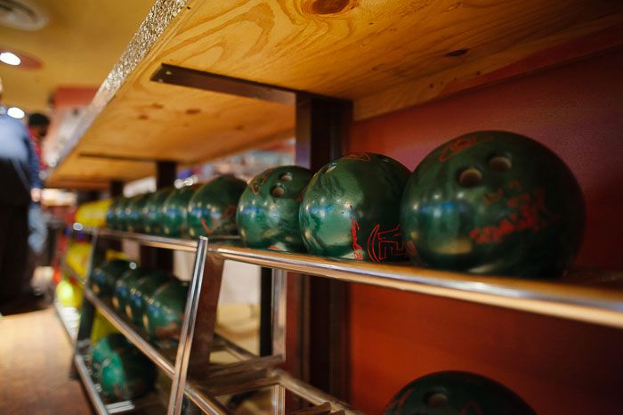 bowling-balls-park-lanes