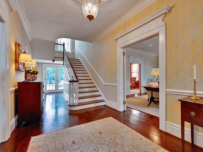 2401 Sharon Lane entry