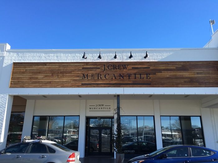 j.crew park road shopping center location