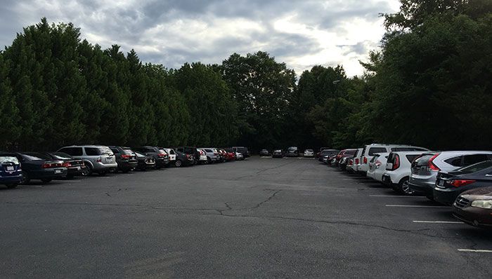 parking-lot-beef-n-bottle-charlotte