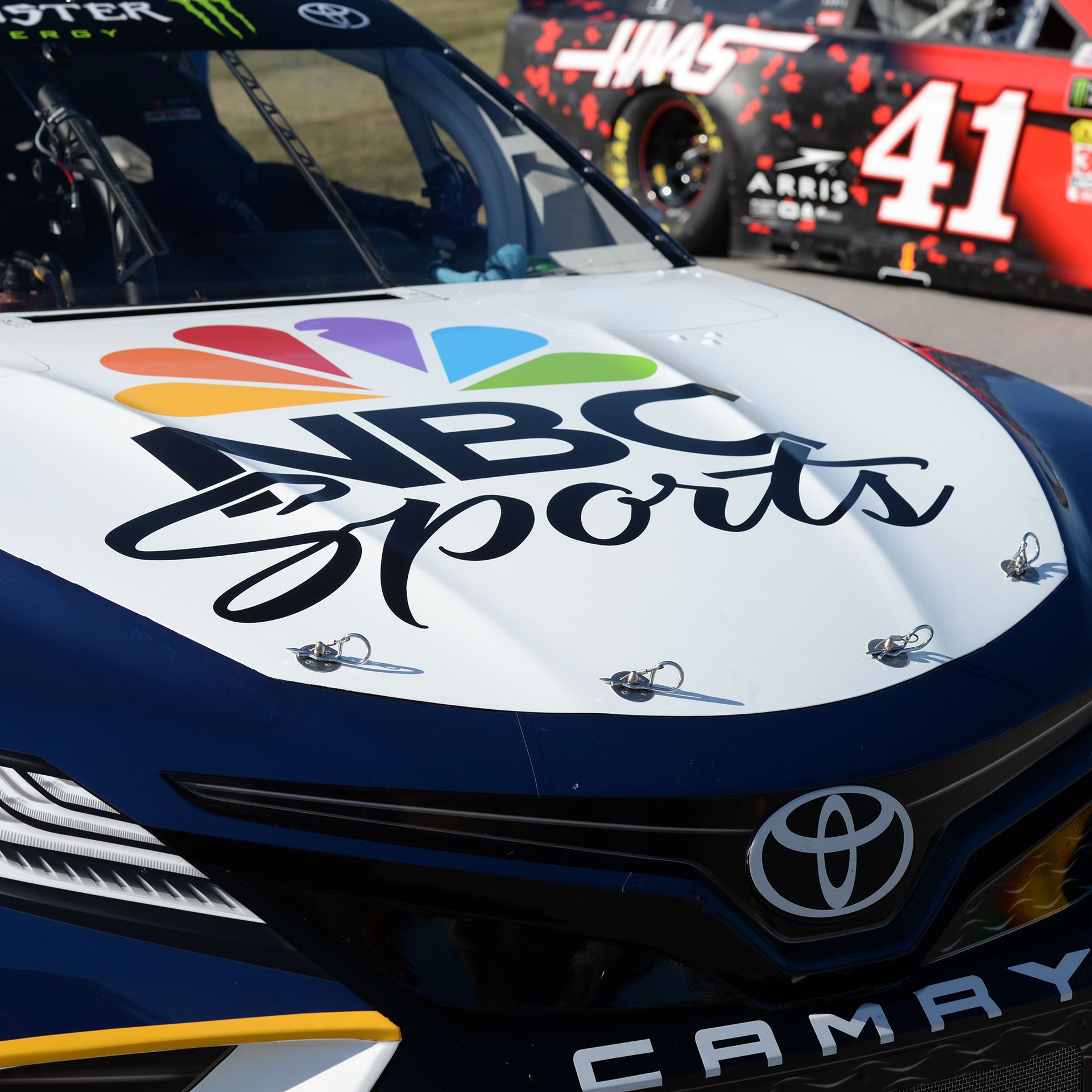 NBC shutting down NBC Sports Network, moving content to Peacock