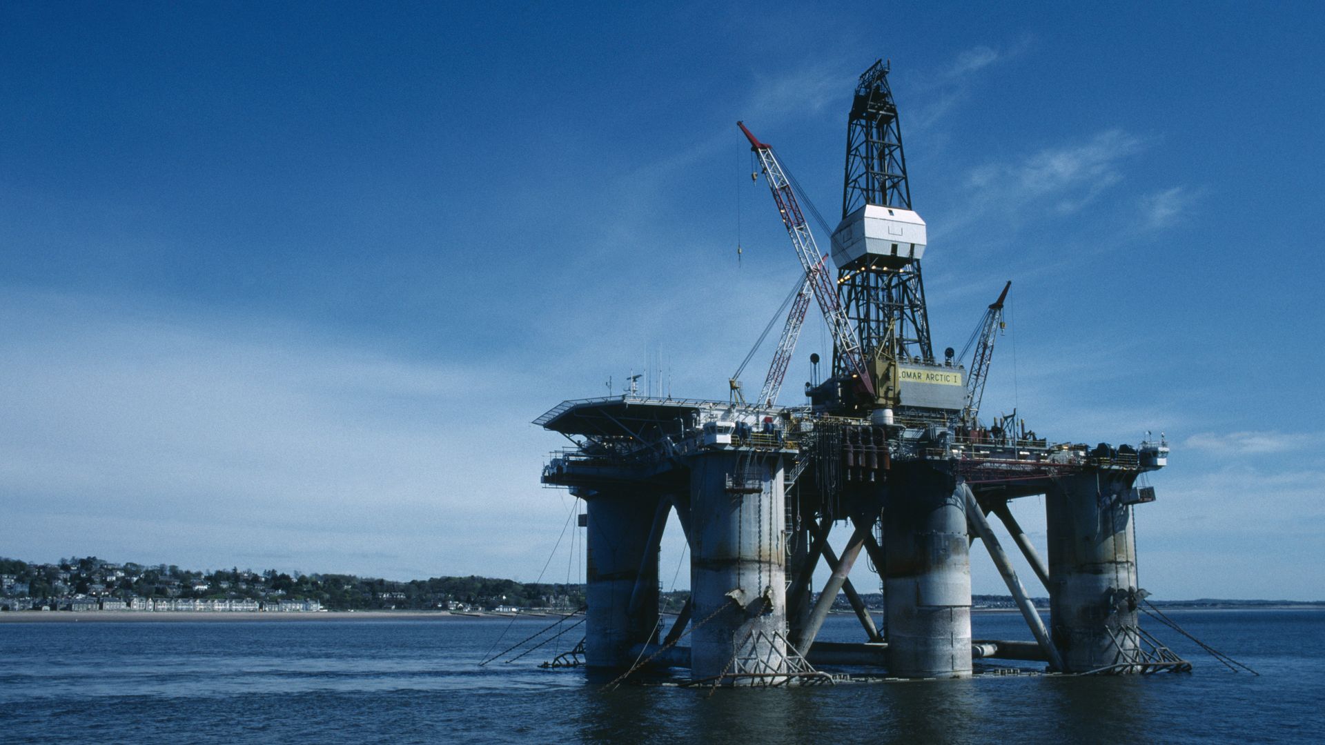 Semi Submersible Oil Rig