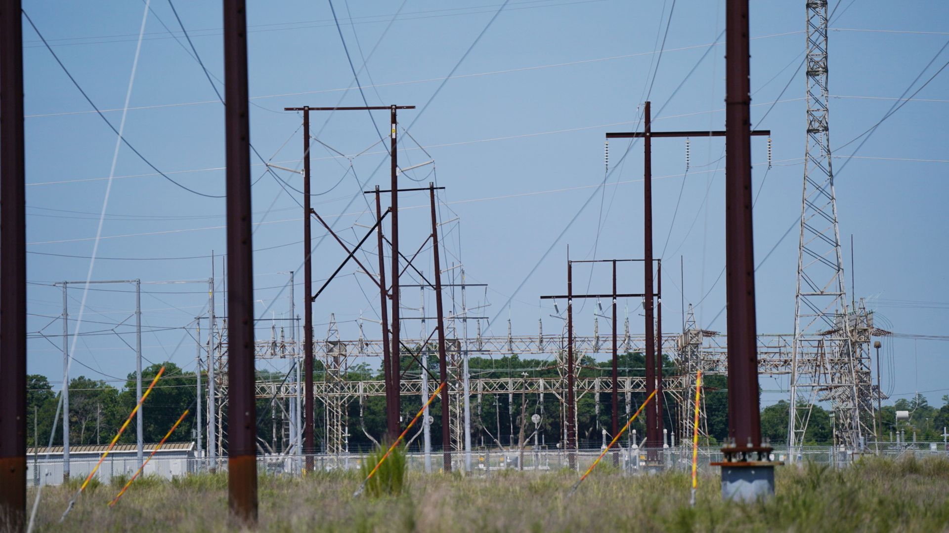 The Duke Energy Sutton Steam Plant during high temperatures in Wilmington, North Carolina, US, on Thursday, July 2, 2026. Temperatures are expected to broach 100F across an expansive portion of the East Coast beginning Thursday and extending into the weekend. Photographer: Allison Joyce/Bloomberg vi