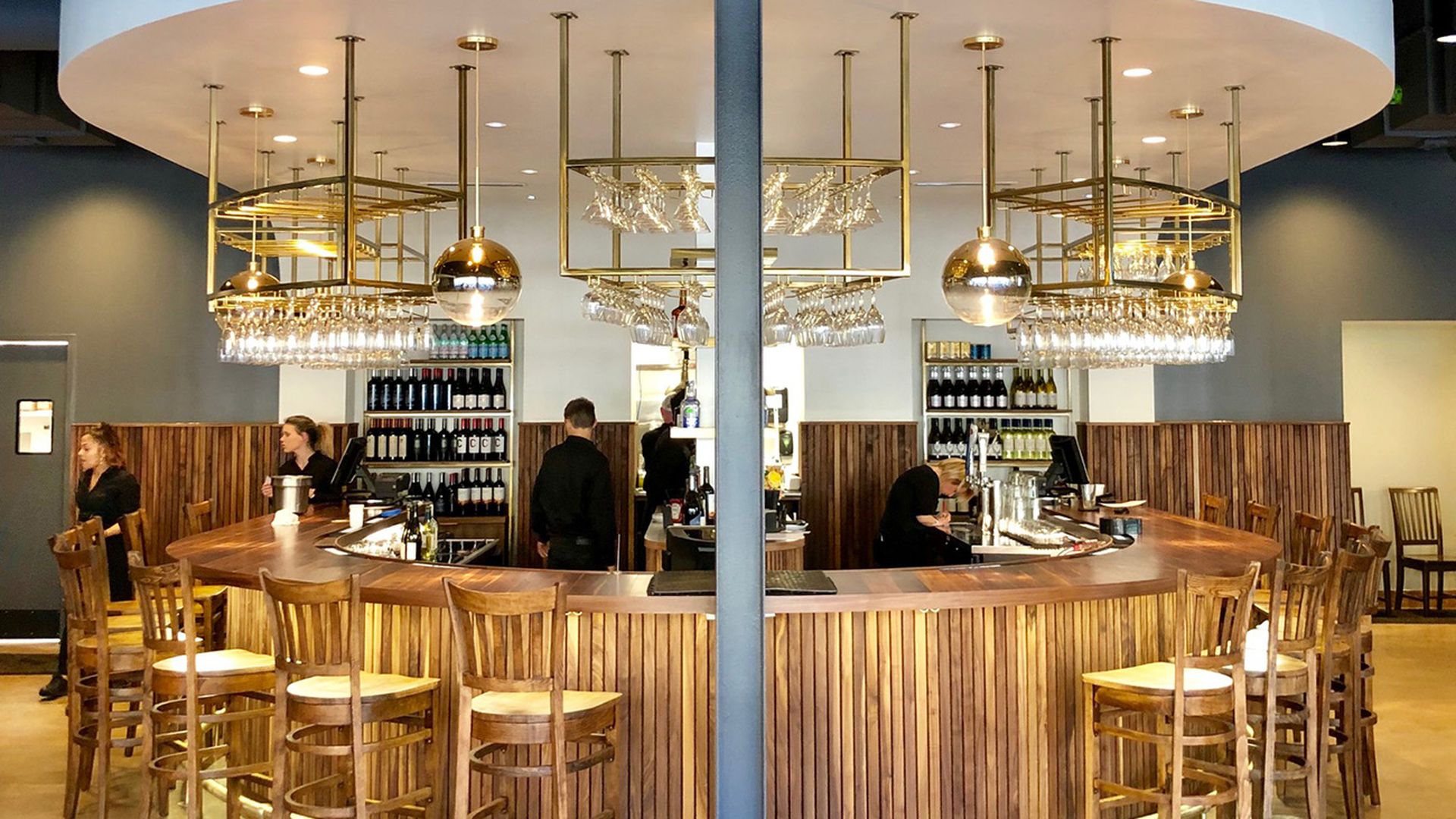 the-dunavant-steak-french-fries-charlotte-restaurant