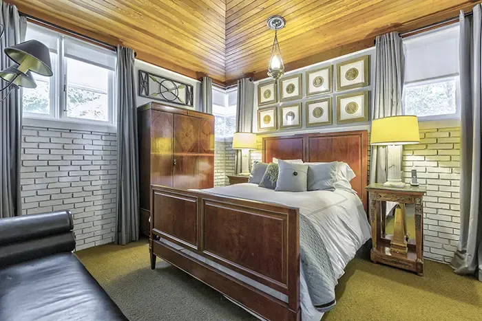 home tour mid century modern on lake wylie bedromo